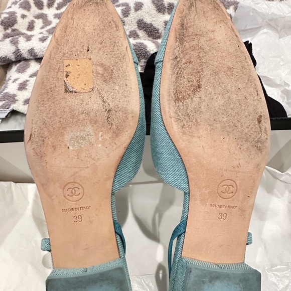 CHANEL 21S Neon Blue Denim Slingback Flats Cap Toe CC Shoes - Size 39 - Picture 7 of 13